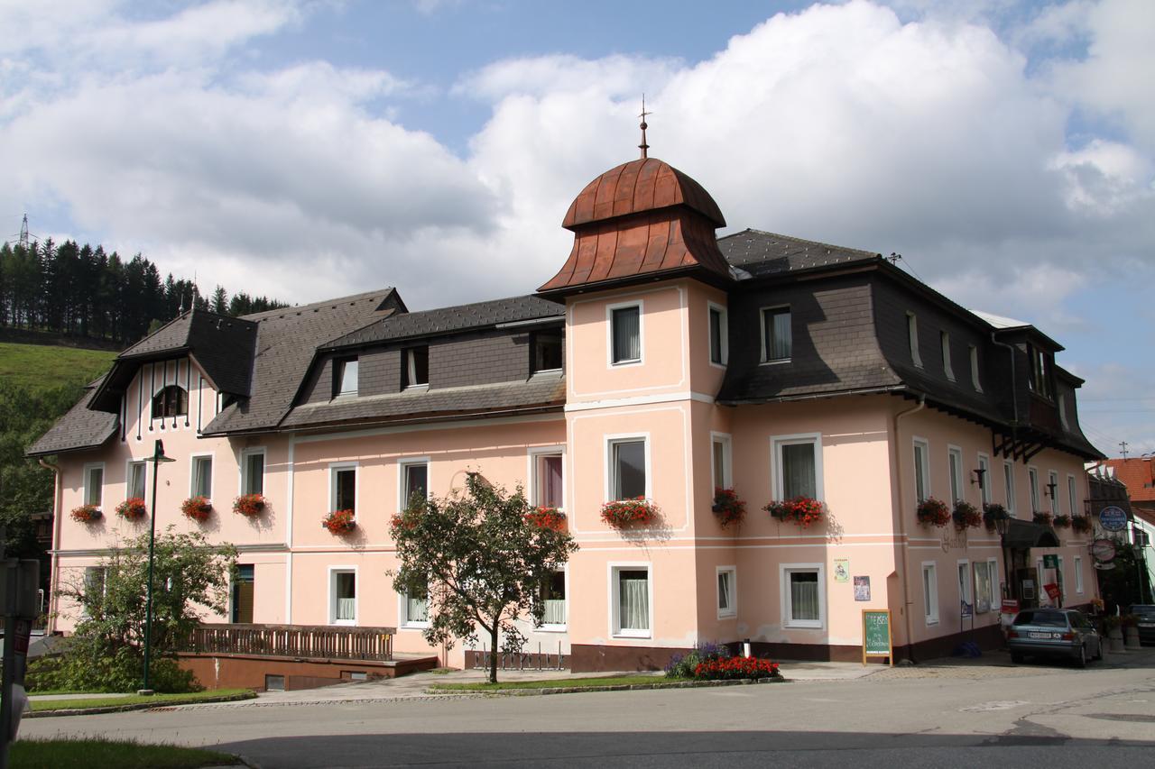 Fruehstueckspension Gasthof Gesslbauer Hotel Steinhaus am Semmering ภายนอก รูปภาพ